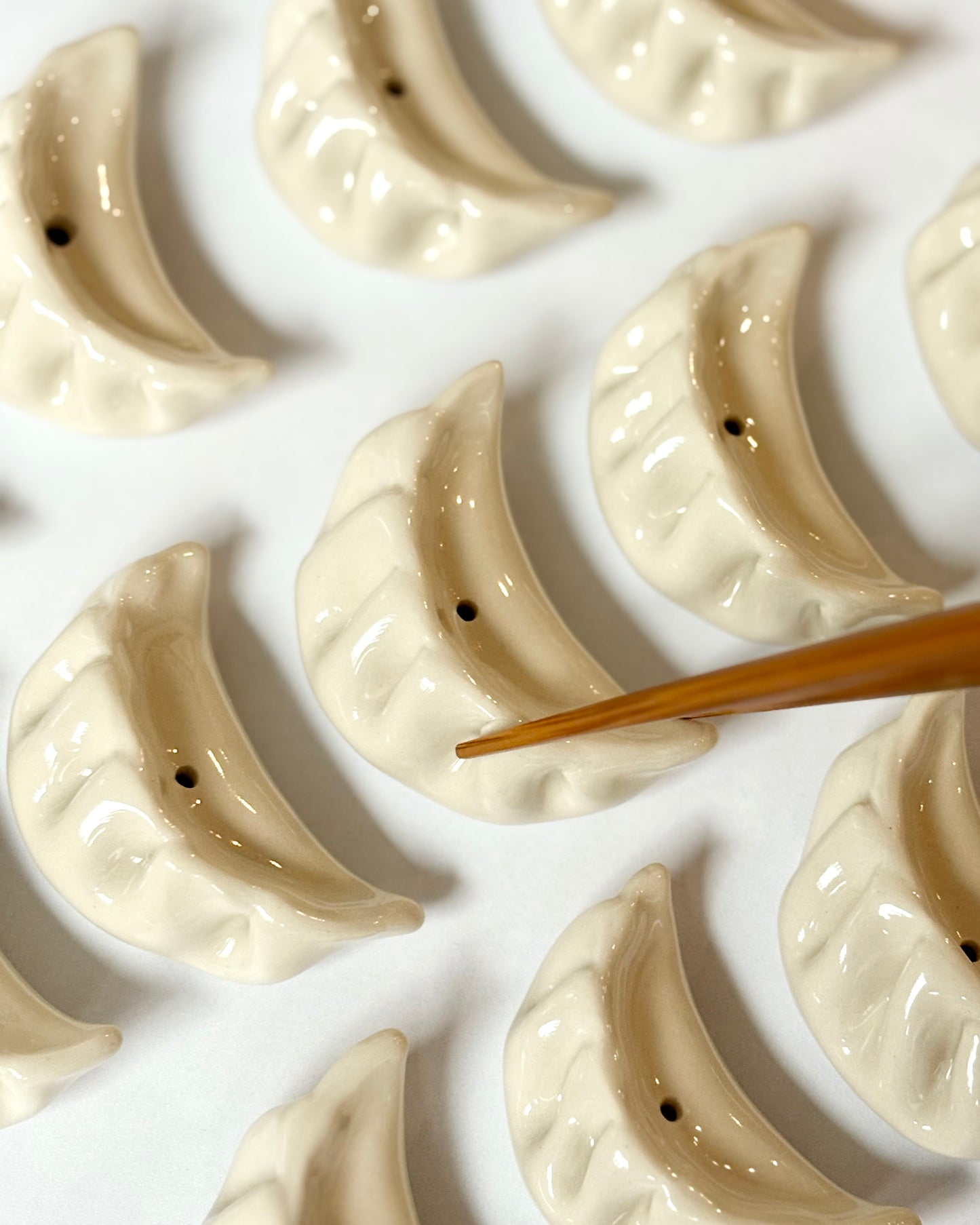 Dumpling Bud Vase/Incense Holder