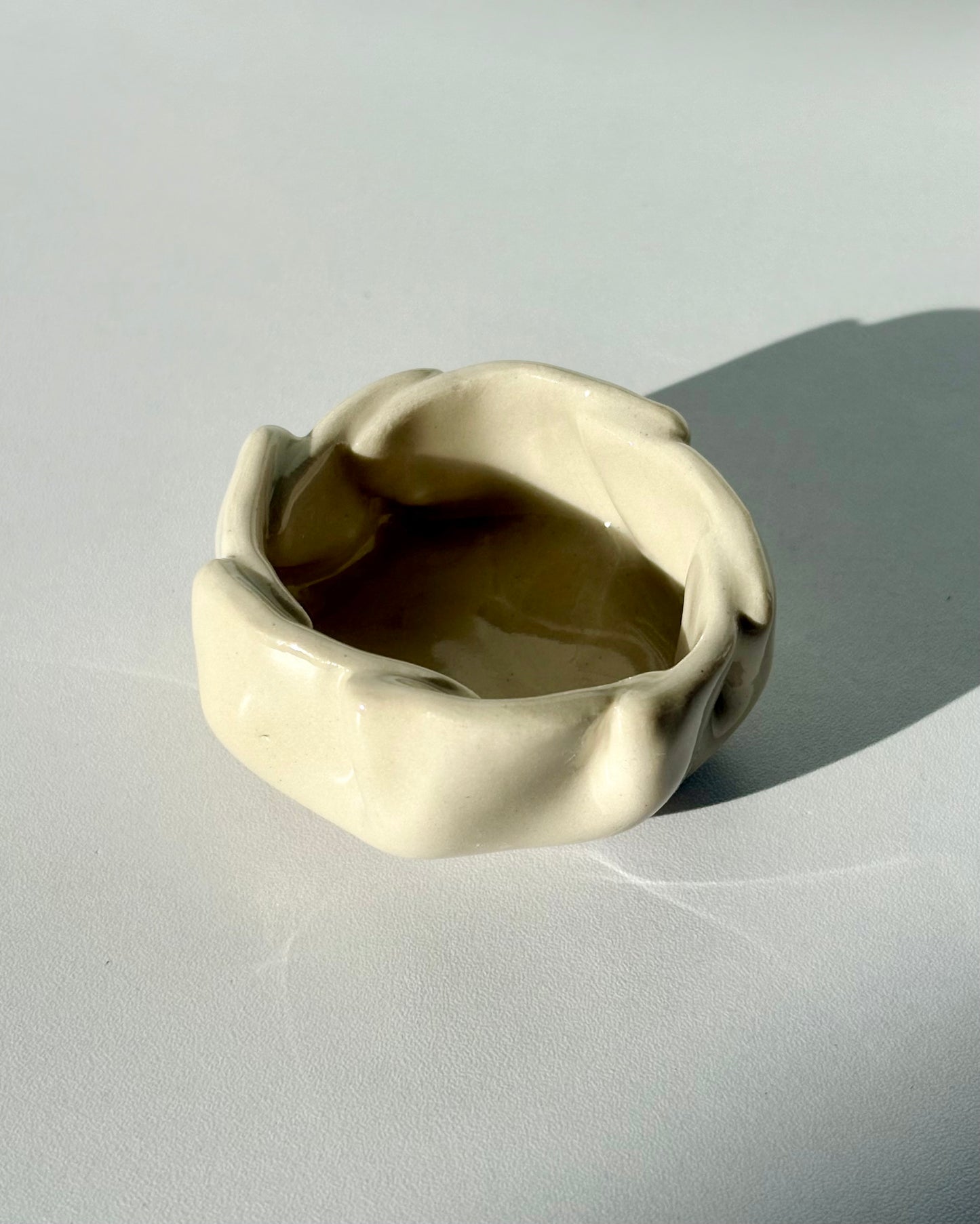Pleated Condiment Bowl